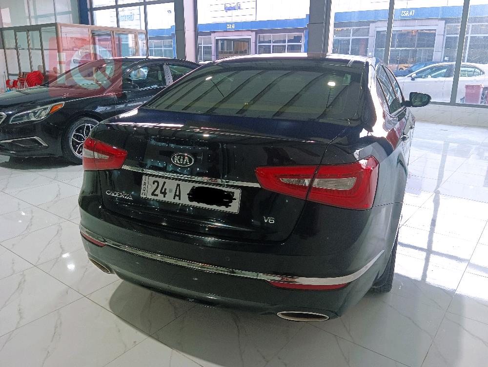 Kia Cadenza